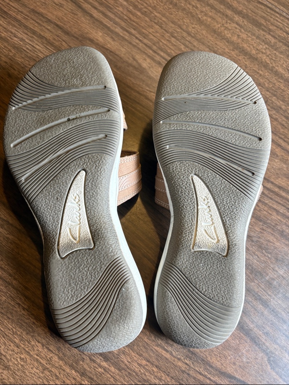 Clarks Size 7 Tan Breeze Piper Double-Strap Slide Sandals Cloudsteppers - Picture 2 of 3
